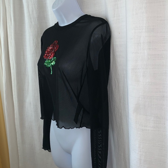 NEW! TEE and CAKE Sheer Rose Crop Top! - Picture 2 of 3